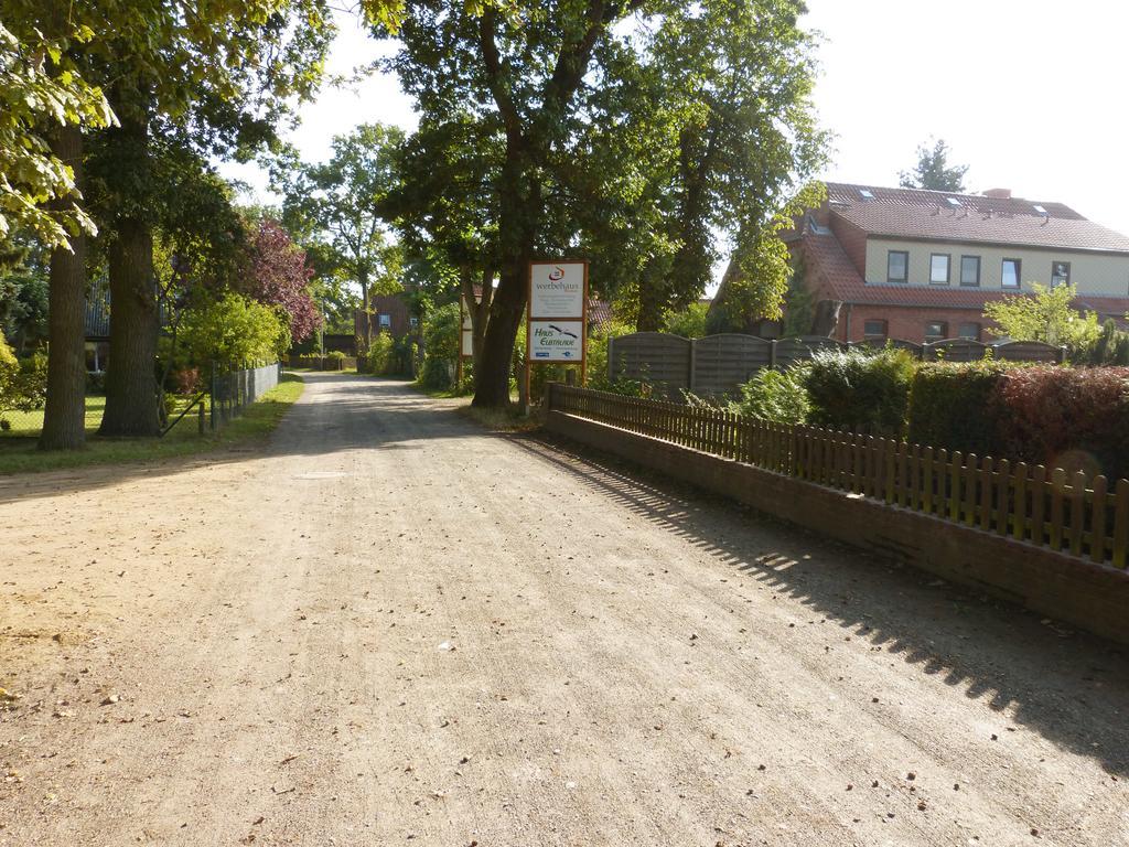 Haus Elbtalaue Apartment Bleckede Bagian luar foto