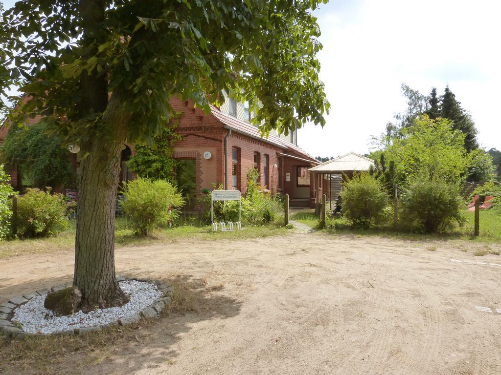 Haus Elbtalaue Apartment Bleckede Bagian luar foto